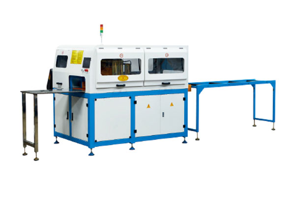 鋁（lǚ）材自動化切割機